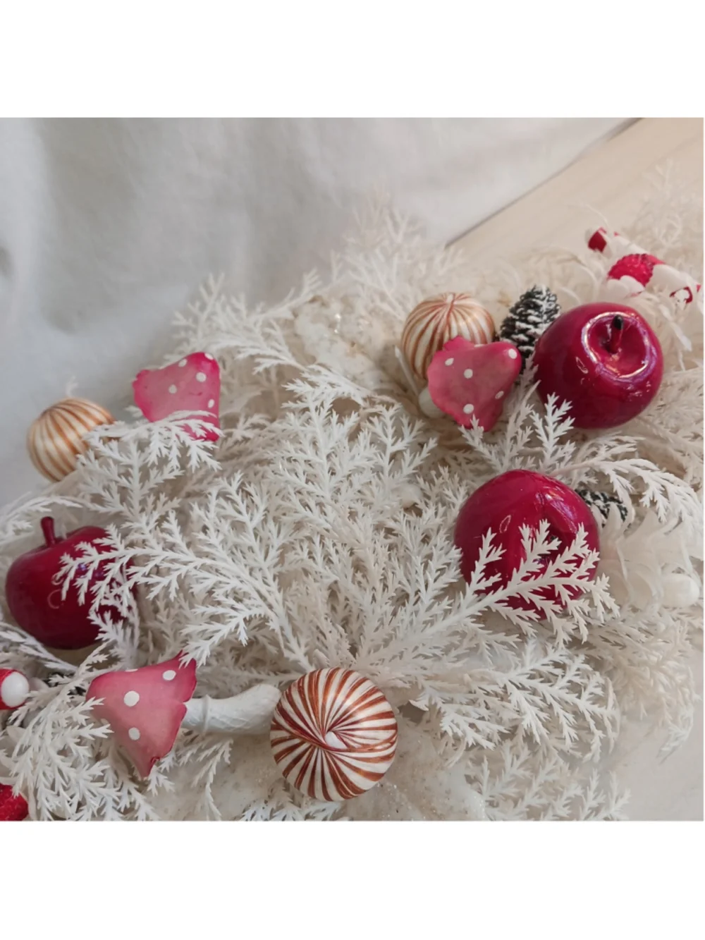 VTG Amanita Mushroom White Red Plastic Christmas Table Candle Wreath